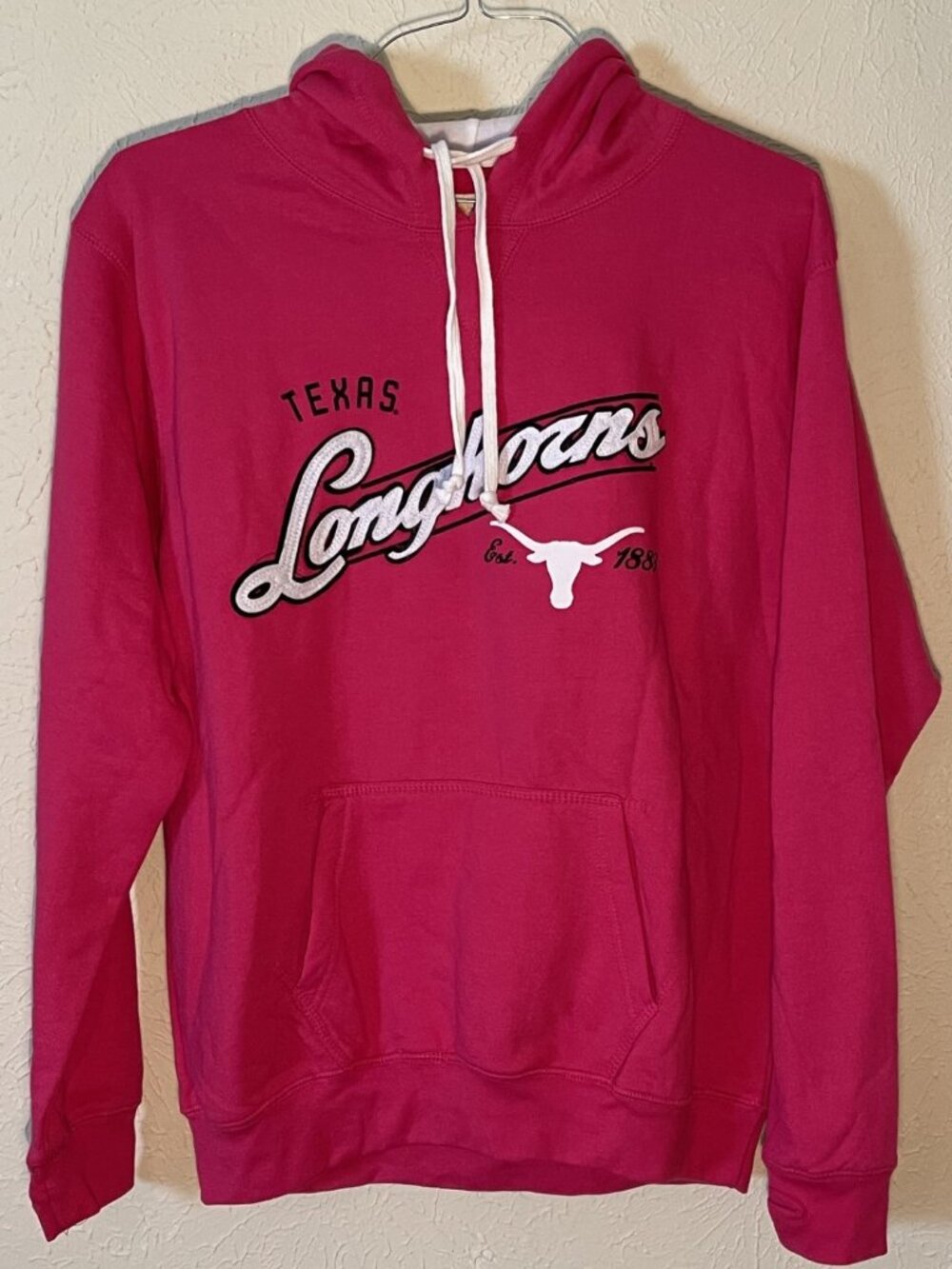 NWT Texas Longhorns hot pink Hoodie, Size Medium